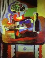 Cuenco para botella de guitarra con fruta y vaso sobre mesa, 1919, Pablo Picasso